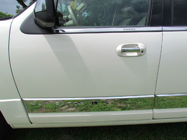 Lincoln Navigator L 2007 photo 20