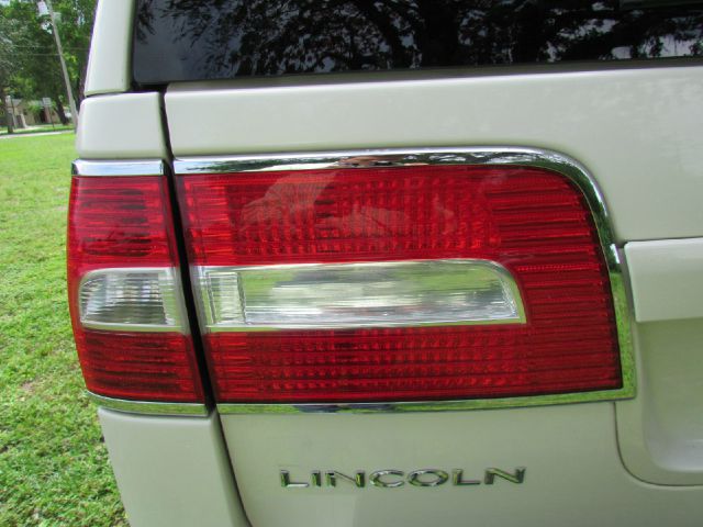 Lincoln Navigator L 2007 photo 45