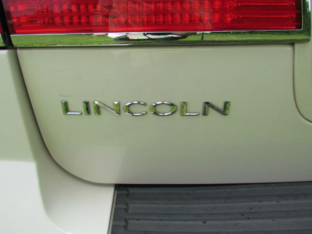 Lincoln Navigator L 2007 photo 46