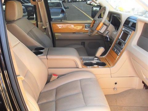 Lincoln Navigator L 2007 photo 3