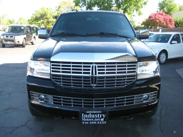 Lincoln Navigator L 2008 photo 2