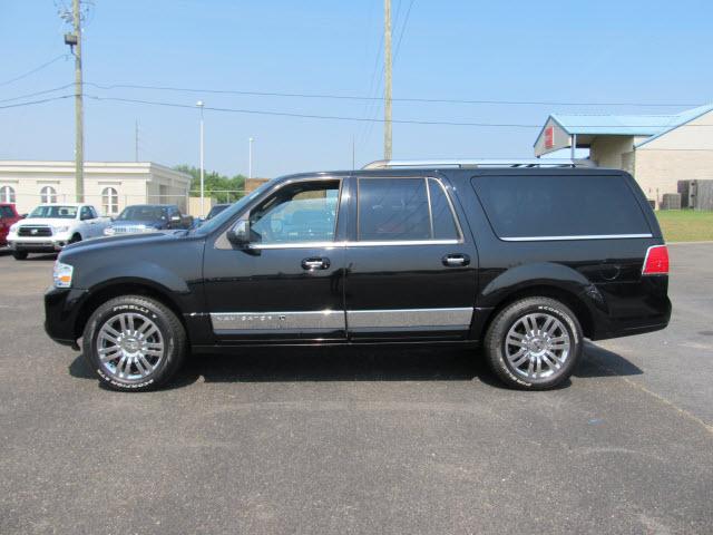 Lincoln Navigator L 2008 photo 1