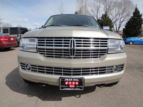 Lincoln Navigator L 2008 photo 2