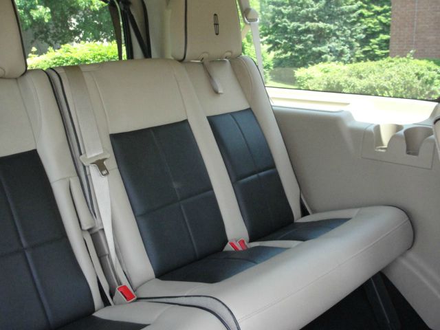 Lincoln Navigator L 2008 photo 18