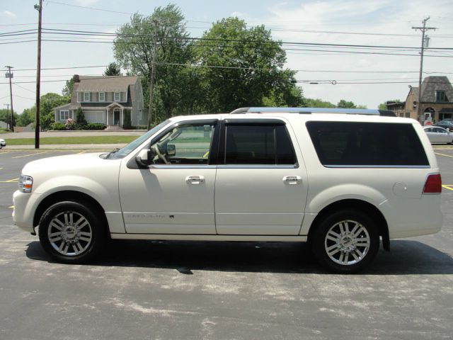 Lincoln Navigator L 2008 photo 22