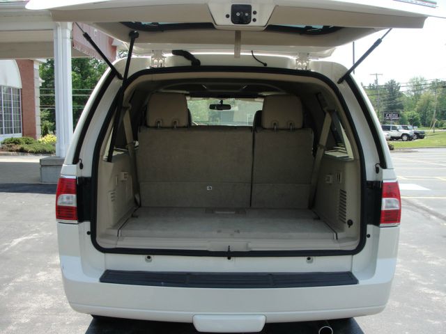 Lincoln Navigator L 2008 photo 24