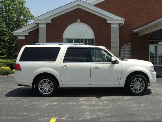 Lincoln Navigator L 2008 photo 25