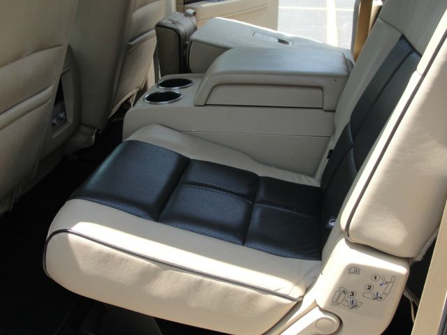 Lincoln Navigator L 2008 photo 3