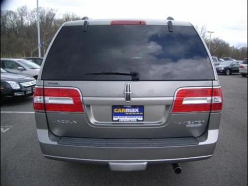 Lincoln Navigator L 2008 photo 4