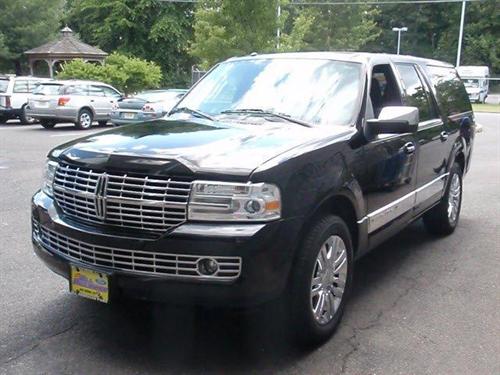 Lincoln Navigator L 2008 photo 2