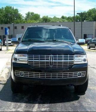 Lincoln Navigator L 2008 photo 2