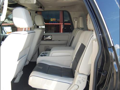 Lincoln Navigator L 2008 photo 1