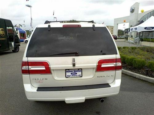 Lincoln Navigator L 2009 photo 3