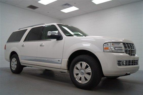 Lincoln Navigator L 2010 photo 4