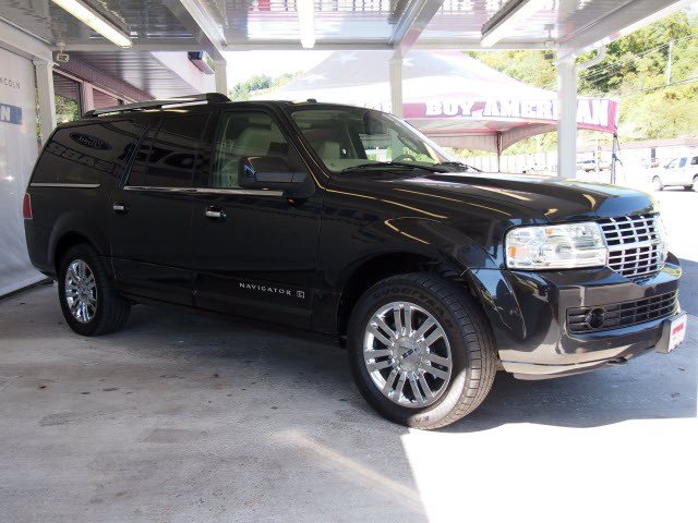 Lincoln Navigator L 2010 photo 5