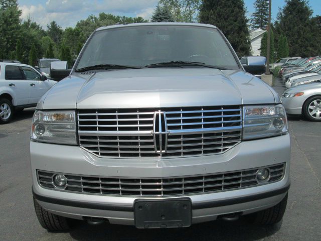 Lincoln Navigator L 2010 photo 1
