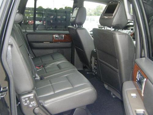 Lincoln Navigator L 2011 photo 1