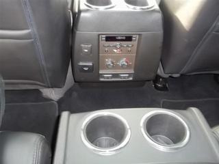 Lincoln Navigator L 2011 photo 2