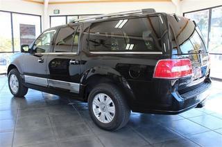 Lincoln Navigator L 2011 photo 5