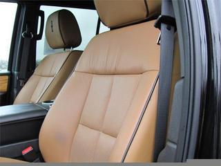 Lincoln Navigator L 2011 photo 2