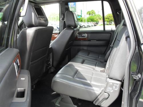 Lincoln Navigator L 2011 photo 3