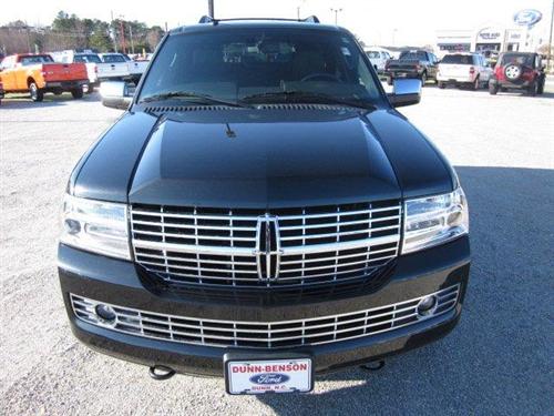 Lincoln Navigator L 2011 photo 4