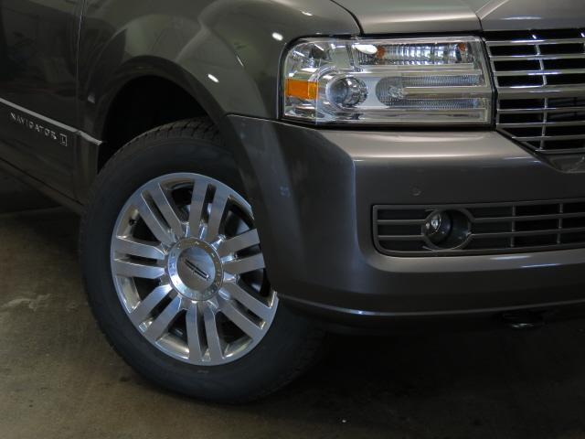 Lincoln Navigator L 2013 photo 3