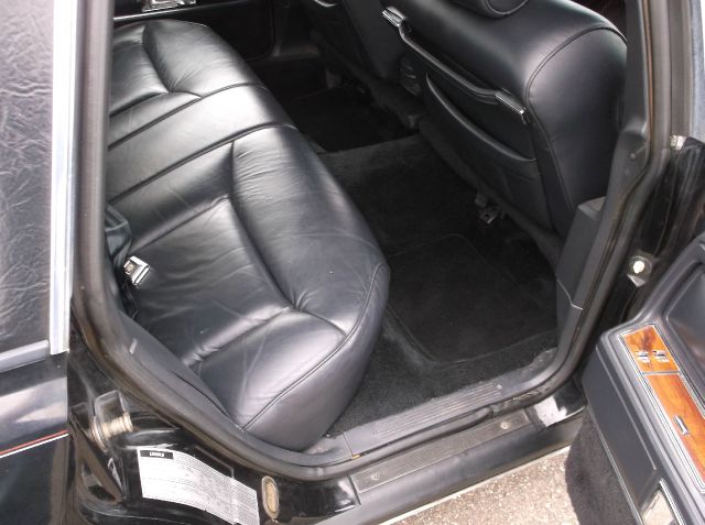 Lincoln Town Car 1989 photo 11