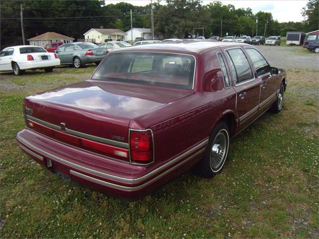 Lincoln Town Car 1992 photo 13