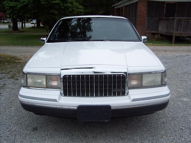 Lincoln Town Car 1993 photo 1