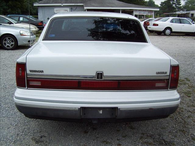 Lincoln Town Car 1993 photo 4