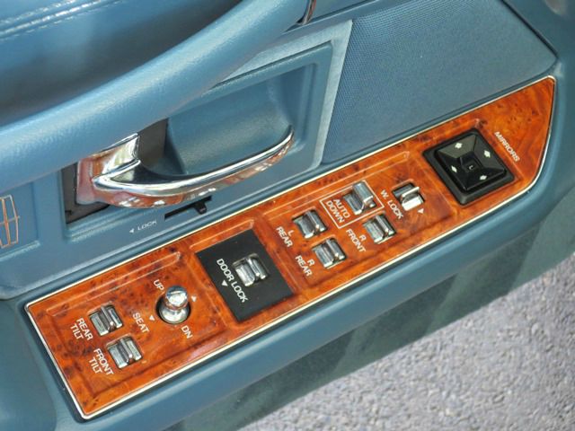 Lincoln Town Car 1993 photo 57