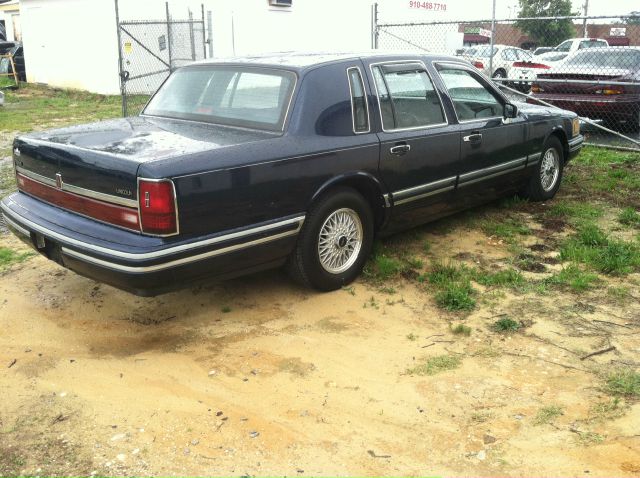 Lincoln Town Car 1993 photo 7