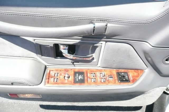 Lincoln Town Car 1994 photo 4