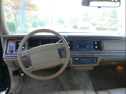 Lincoln Town Car DOWN 4.9 WAC Other