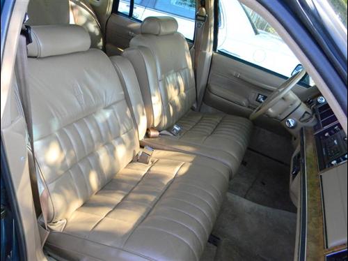 Lincoln Town Car 1994 photo 2