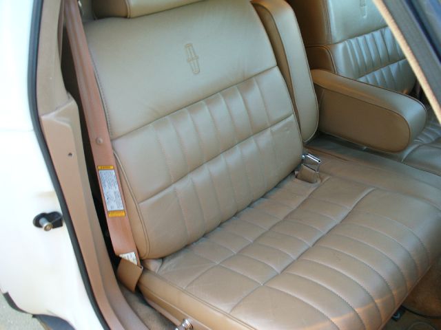 Lincoln Town Car 1994 photo 1