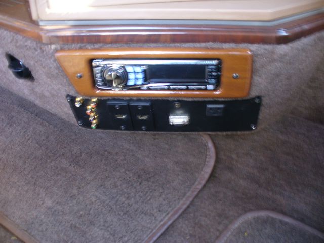 Lincoln Town Car 1994 photo 14