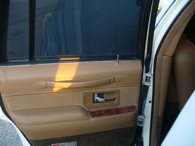 Lincoln Town Car 1994 photo 15