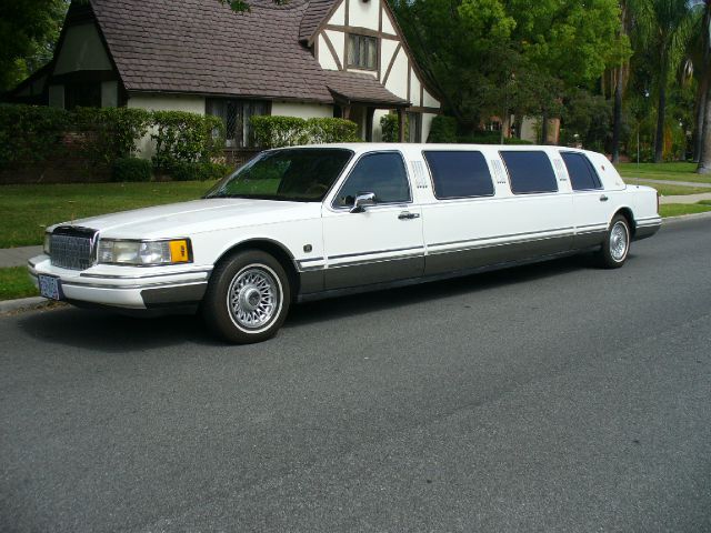 Lincoln Town Car 1994 photo 24