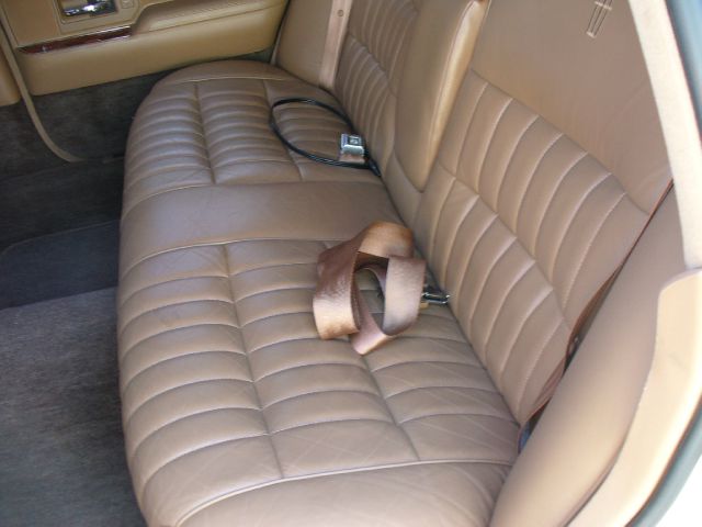 Lincoln Town Car 1994 photo 26