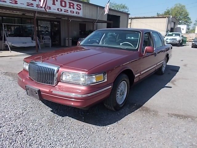 Lincoln Town Car 1995 photo 16