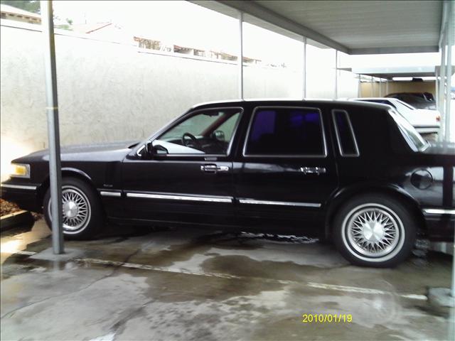 Lincoln Town Car 1995 photo 3