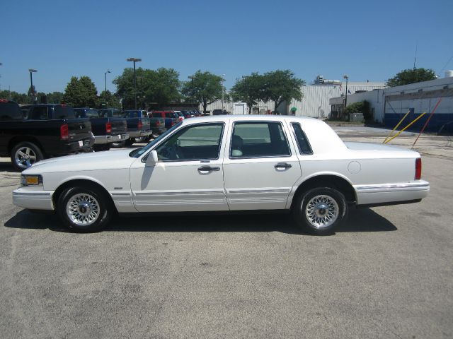 Lincoln Town Car 1995 photo 1