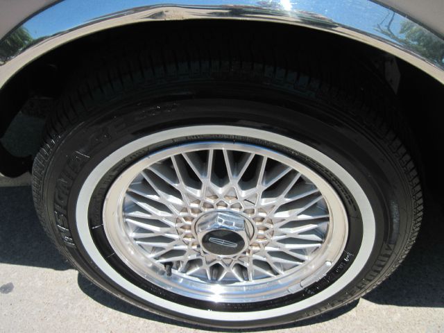 Lincoln Town Car 1995 photo 4