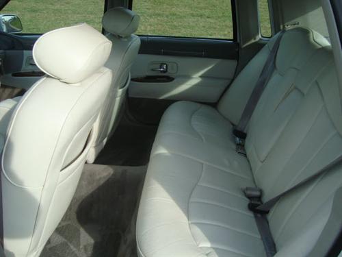 Lincoln Town Car 1997 photo 3