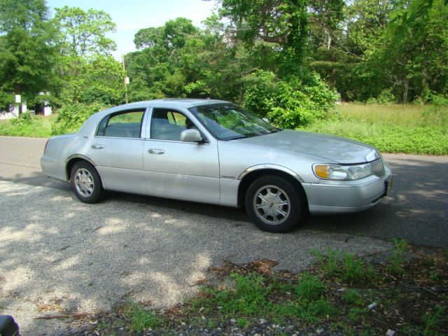 Lincoln Town Car 1998 photo 4