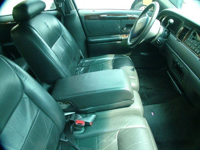 Lincoln Town Car 1998 photo 4