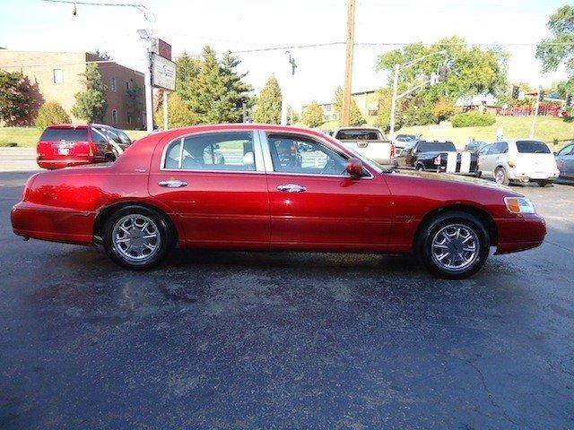 Lincoln Town Car 1998 photo 4