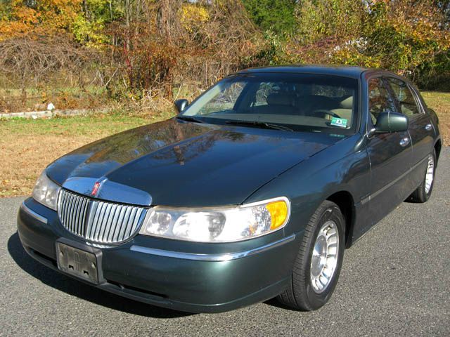 Lincoln Town Car 1998 photo 3